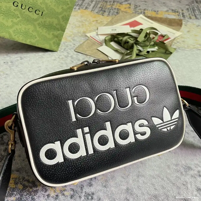Brother Sam Yupoo 2208DJ0038 Bag Gucci 0605